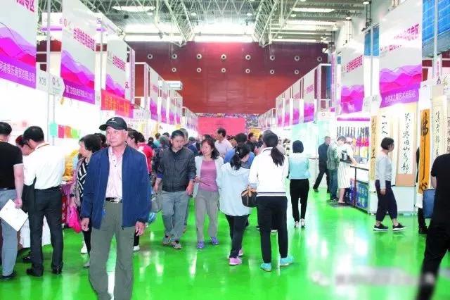 小编带你逛特博：鉴仰韶彩陶、品牡丹花酒、感受德国匠人精神