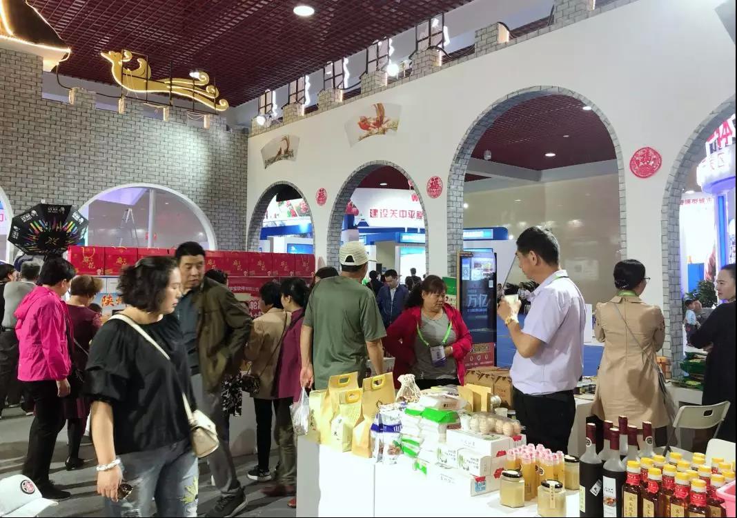 小编带你走进特博会里的饕餮大餐