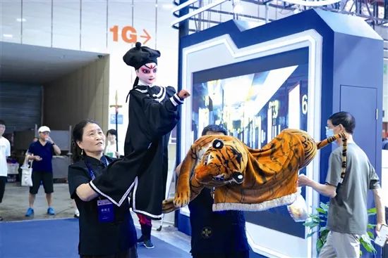 特刊┃特博会中外商品荟萃 家门口乐享“海淘”狂欢