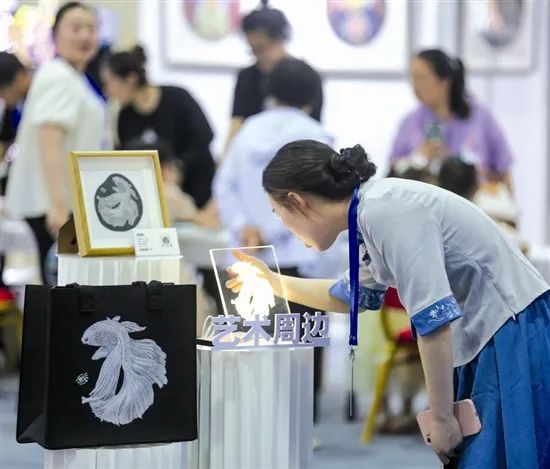 特刊┃特博会中外商品荟萃 家门口乐享“海淘”狂欢